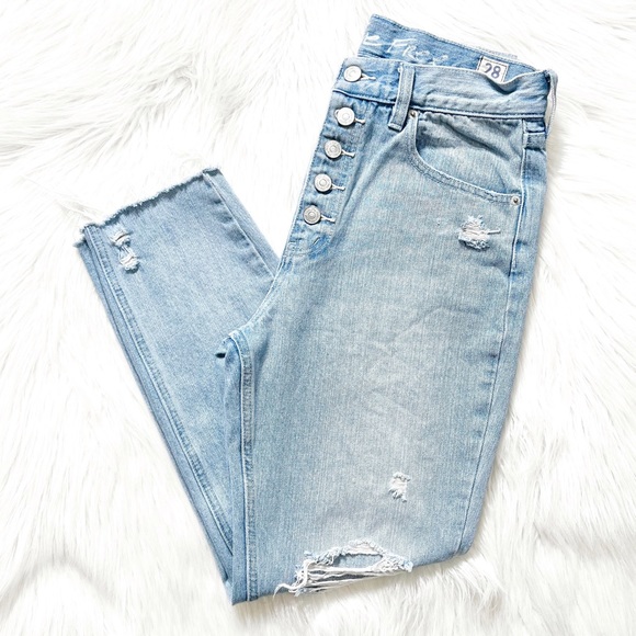 Free People Distressed Buttonfly Light Wash Cropped Skinny Jeans - Picture 10 of 14